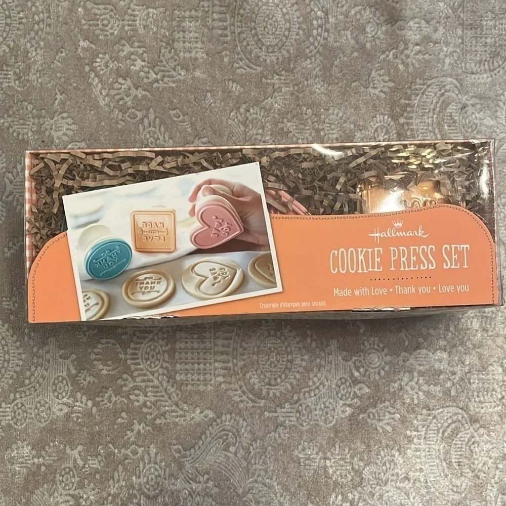 Brand New Hallmark Cookie Press Set of 3 Shortbread Recipe Thank You Love You